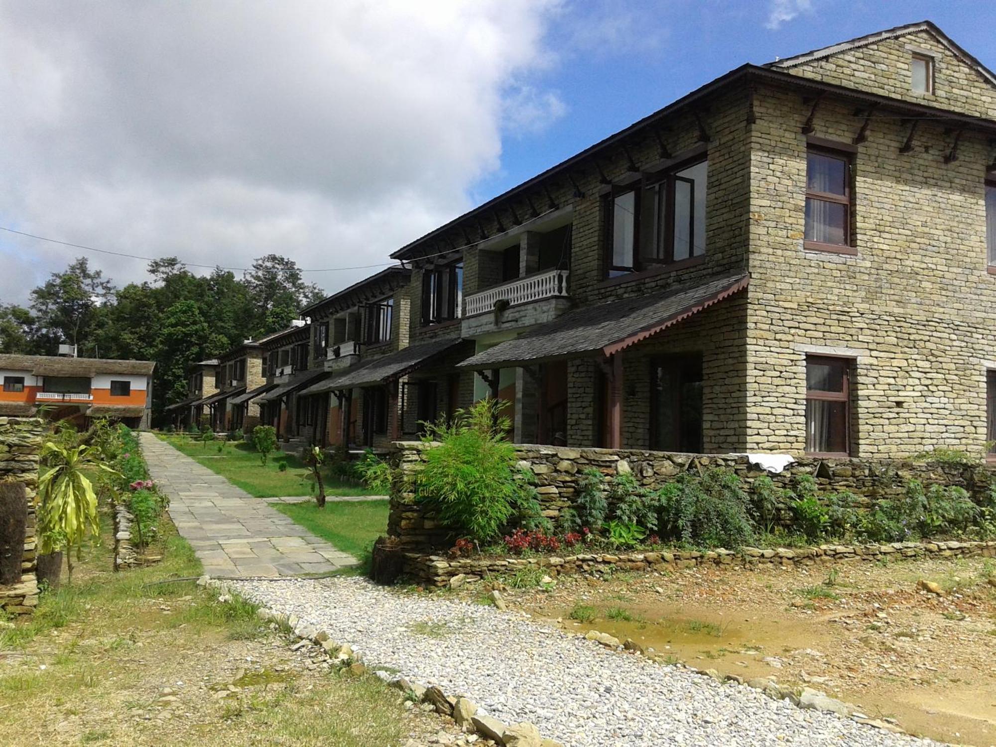 ฮิมาลายัน โดราลี รีสอร์ต Hotel โพคารา ภายนอก รูปภาพ